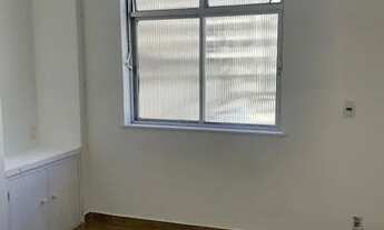 Imagem 3: Aluga-se apartamento com três quartos SUITE, alvares de azevedo, próximo ao hortifruti