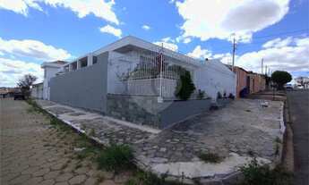 Imagem 2: Casa com 4 quartos à venda ou para locação em Centro - SP