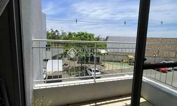 Imagem 4: Apartamento Semi-Mobiliado com 2 Quartos no Bairro Olaria