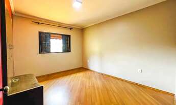 Imagem 4: Sobrado para venda em Jardim São Jorge do Guapituba com 2 quartos , 186m²