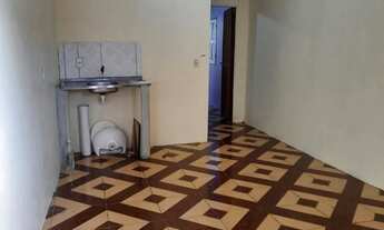 Imagem 3: Vendo uma casa com 01 quarto estrurada pra lage contato