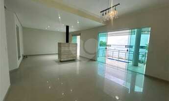 Imagem 8: Casa à venda ou para alugar com 4 quartos, sendo 4 suítes, no condomínio Lago da Boa Vista