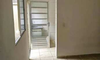 Imagem 5: Kitnet com 1 dormitório para alugar, 30 m² por R$ 900,00/mês - Jardim Bertoni - Americana