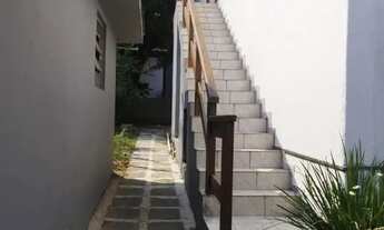 Imagem 3: Casa para Venda em São Gonçalo, Vila Três, 2 dormitórios, 1 suíte, 2 banheiros, 1 vaga