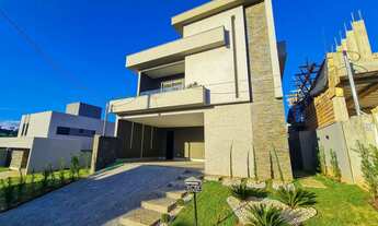 Imagem 2: Sobrado de Alto Padrão no Condomínio Jardins Capri 228 m² construídos