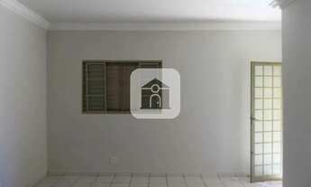 Imagem 4: Casa em condomínio fechado para locação no bairro Santa Mônica