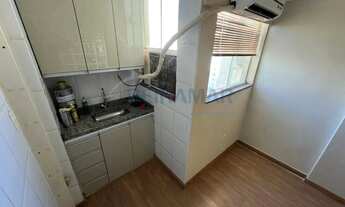 Imagem 4: Apartamento de 1 Quarto Reformado, Nascente, de Canto e Vaga Coberta à Venda no Edifício P