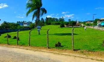 Imagem 4: Casa á venda em Imaruí, terreno com 1 hectare, com vista para a lagoa 