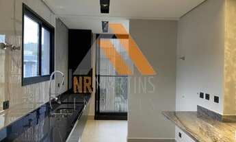 Imagem 6: Casa de condomínio sobrado para venda possui 227 metros quadrados com 4 quartos