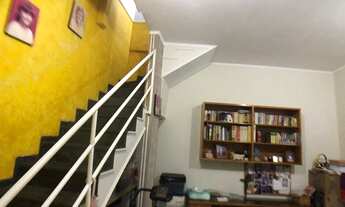 Imagem 6: Casa em condomínio -> 240m²