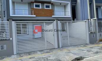 Imagem 2: Casa a Venda no bairro Mont Serrat - Canoas, RS