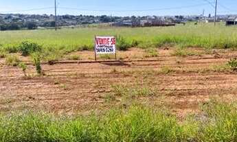 Imagem 4: Terreno verde umuarama