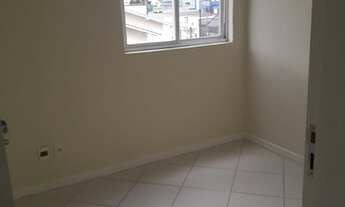 Imagem 3: Apartamento para aluguel tem 80 metros quadrados com 3 quartos em Bom Retiro - Joinville