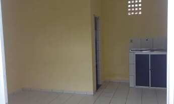 Imagem 4: Kitnete Quarto com aluguel por R$350 /mês