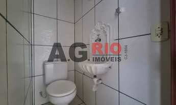 Imagem 5: Casa de Vila-LOCAÇÃO-Vila Valqueire-Rio de Janeiro-RJ