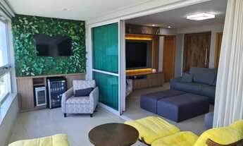 Imagem 5: Alugo Apartamento Alto padrão mobiliado , sendo 4 suítes plenas ,sala cozinha e varanda in