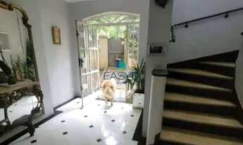 Imagem 3: Linda Casa à Venda de 450m² no Sumaré - 4 Dormitórios, 1 Suíte, 4 Banheiros, 5 Vagas