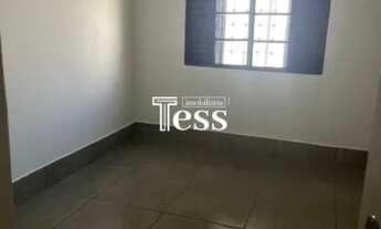 Imagem 4: Casa para alugar no Bairro Jardim Nazareth com 2 dormitórios, portão eletrônico e 2 vagas