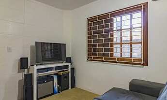 Imagem 3: Casa Estilo Chalé 80m² na Glória