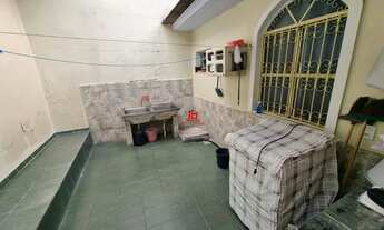 Imagem 3: Casa térrea no Parque 10 com 4 Qts sendo 1 suíte + um Ponto Com ao lado