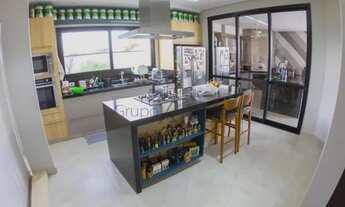 Imagem 2: Casa de condomínio sobrado para aluguel tem 400 metros quadrados com 4 quartos