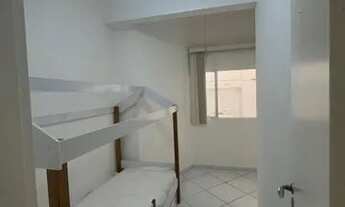 Imagem 2: Apto no miolo da praia do canto ! Um quarteirão da praia