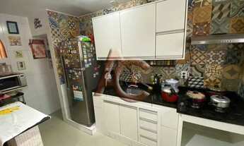 Imagem: Casa de fundos, independente, com três