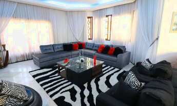 Imagem 5: Casa de condomínio para venda possui 444 metros quadrados com 5 quartos em Tucuruvi - São