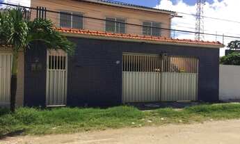 Imagem: Casa de 340 metros quadrados no bairro Ipsep