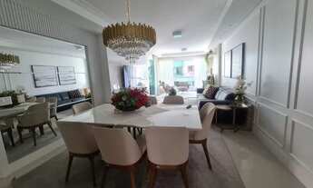 Imagem 3: Apartamento padrão EMBRAED na quadra do mar finamente mobiliado e decorado, para locação a