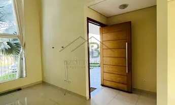 Imagem 5: Linda casa para LOCAÇÃO no condomínio Maria Dulce - 3 suítes sendo 2 com closet - escritór