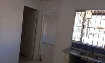 Imagem 2: Aluga-se casa Quarto com aluguel por R$600 /mês