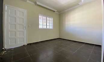 Imagem 3: Casa Independente com 3 Quartos, Suíte e 3 Vagas no Bairro Planalto