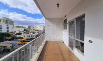 Imagem 2: Apartamento para venda tem 75 metros quadrados com 2 quartos em Grajaú - Rio de Janeiro