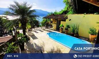 Imagem: Linda Residência Portinho, localizada no