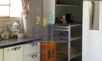 Imagem 5: Casa de 4/4 no CPA 3 com área no fundo e edícula. Cuiabá-MT