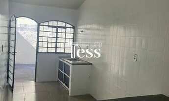 Imagem 7: Casa para alugar no Bairro Jardim Nazareth com 2 dormitórios, portão eletrônico e 2 vagas