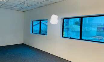 Imagem 3: Galpão/Depósito/Armazém para aluguel e venda com 800 m² com 4 salas