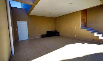 Imagem 2: Casa de condomínio para aluguel e venda com 230 metros quadrados com 3 quartos