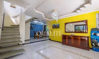 Imagem 5: Casa com escritura pública de 3 dormitórios (suíte) 219m² Centrinho da Lagoa da Conceição