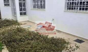 Imagem 3: Sobrado com estúdio de artes para artistas plásticos