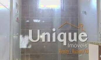 Imagem 12: Duas casas na praia