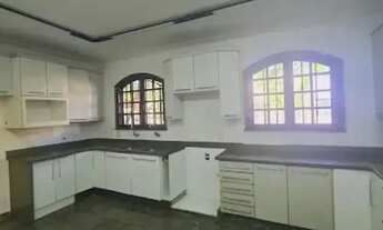 Imagem 7: CONDOMÍNIO DOS ADVOGADOS, 250m2 , 2 SUÍTES COM CLOSET, VARANDA, PISCINA, JARDIM, 4 VAGAS