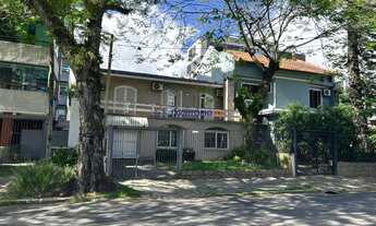 Imagem 4: Casa com 260m² Excelente localização para moradia ou comércio!