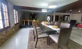 Imagem: Casa de rua / Residencial / Bom Clima