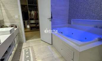 Imagem 7: Casa em condomínio com 3 quartos disponível para venda no bairro Santa Mônica em Uberlândi