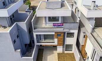 Imagem 5: Sobrado Triplex com 3 dormitórios à venda, 139 m² no Fanny - Curitiba/PR