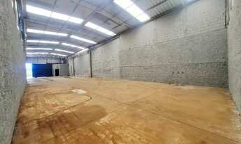 Imagem 2: Galpão comercial de 360m² com 03 lavabos à venda - Parque das Oliveiras