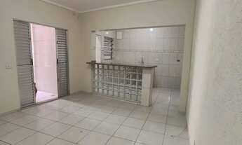 Imagem: Casa com 3 cômodos - sem garagem no Jardim