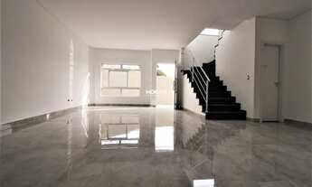 Imagem 6: Sobrado 03 Quartos, Sendo 01 Suíte com Espaçoso Terraço com Área Gourmet no Boqueirão